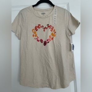 NWT Old Navy Heart Leaves Graphic Tee Size Small